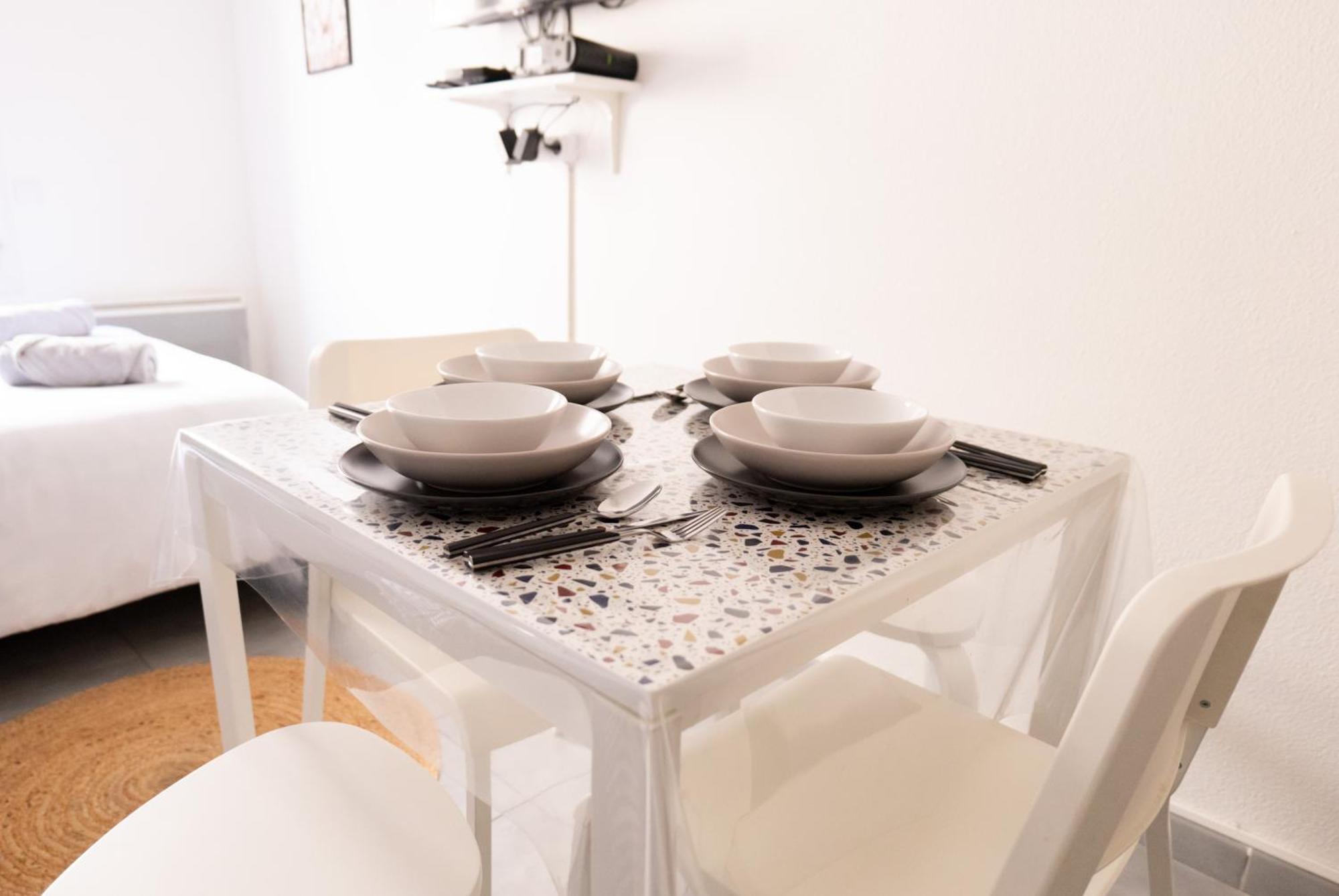 Cosy Appartement - 4 Personnes - Disneyland & Paris Bussy-Saint-Georges Exterior foto