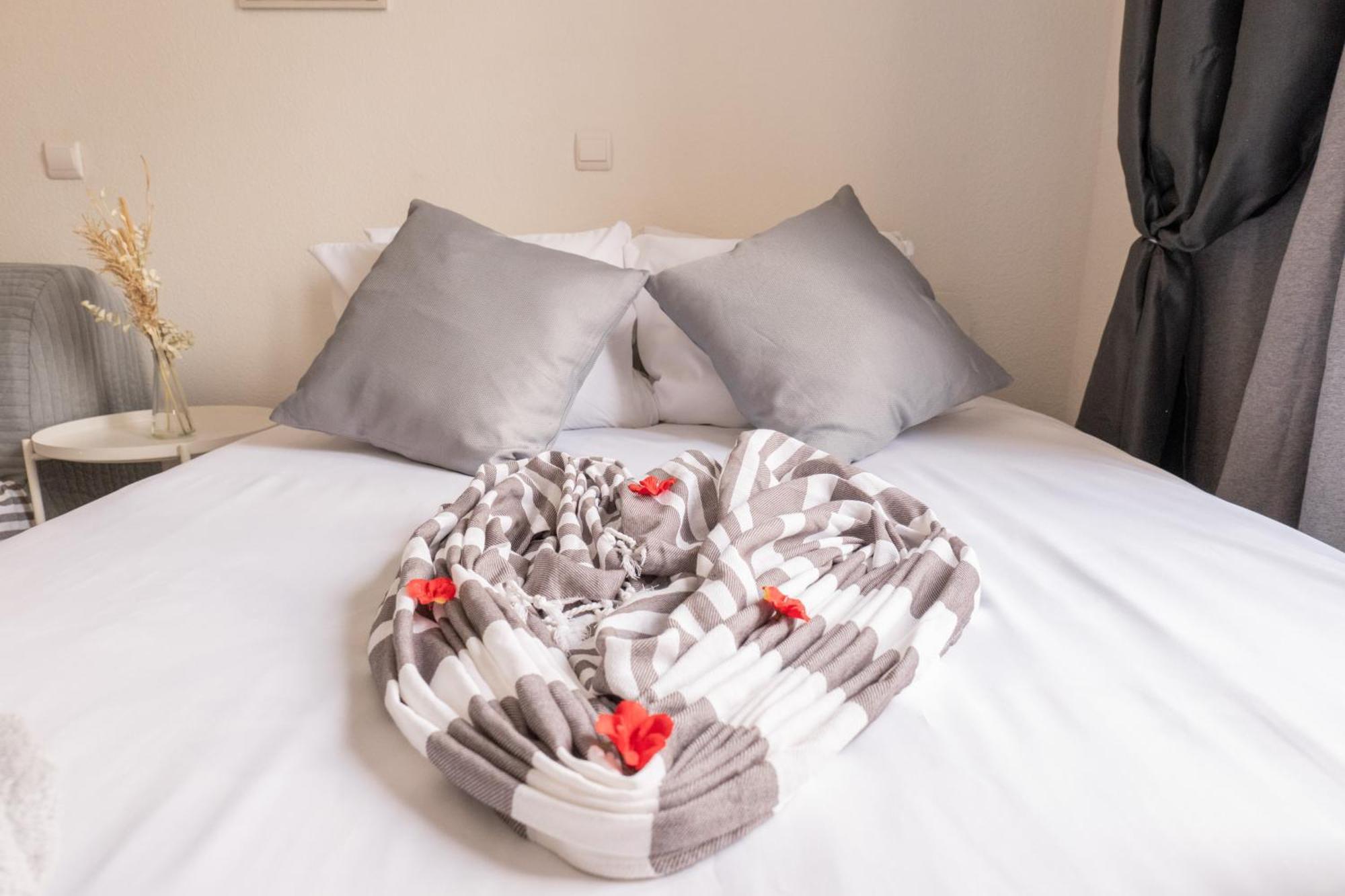 Cosy Appartement - 4 Personnes - Disneyland & Paris Bussy-Saint-Georges Exterior foto